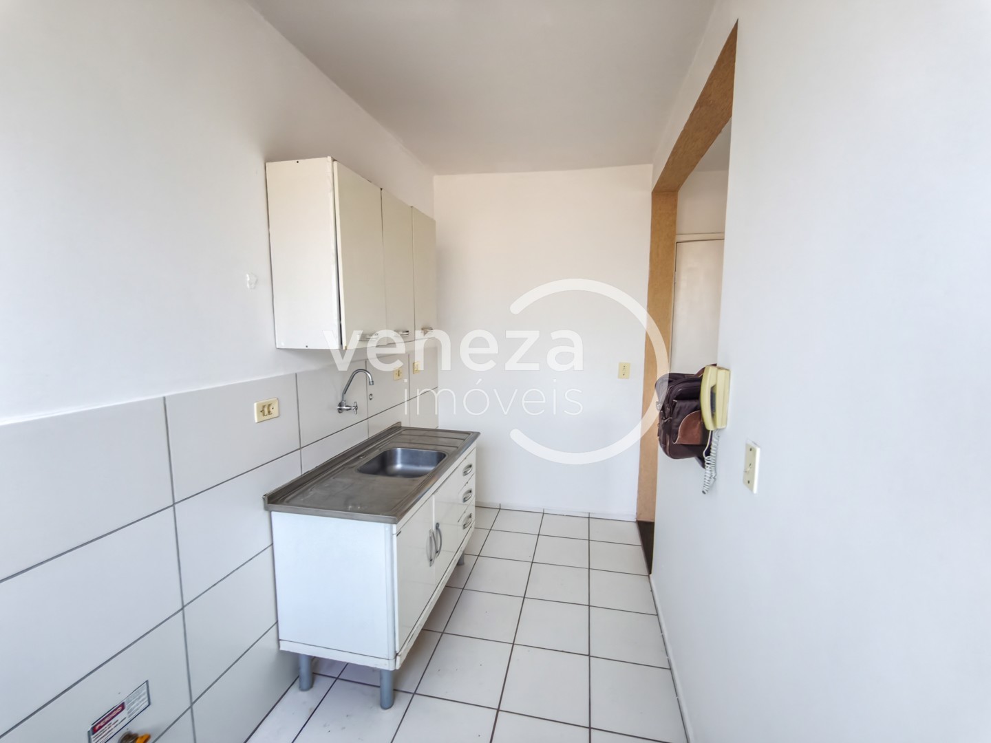 Apartamento para locação no bairro Gleba Fazenda Palhano de Londrina - Foto 8