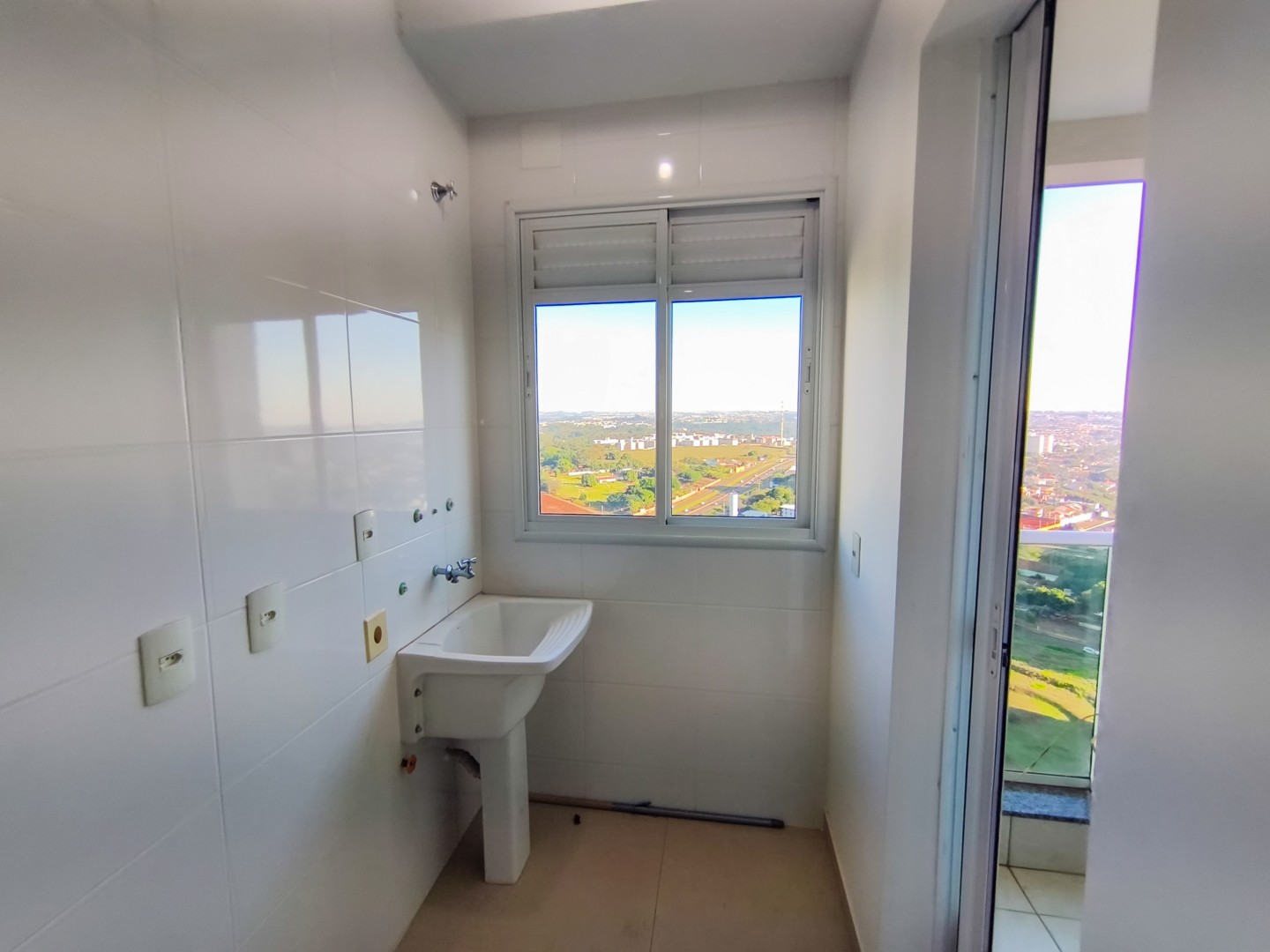 Apartamento para locação no bairro Santa Rosa de Londrina - Foto 6
