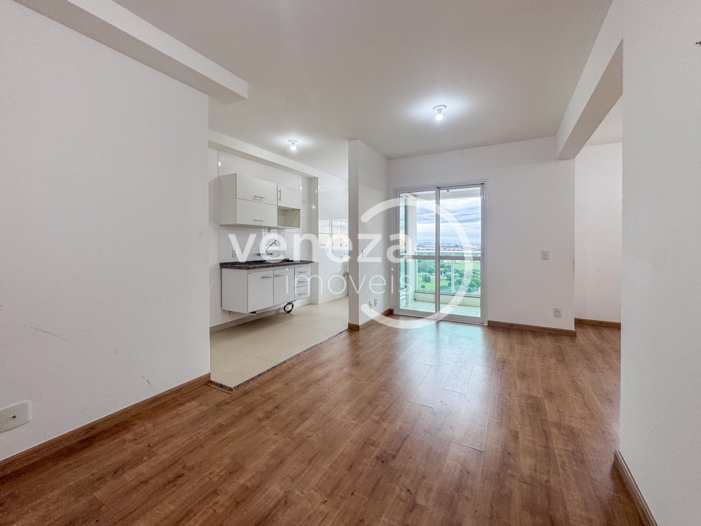 Apartamento para locacao no Santa Rosa em Londrina com 115m² por R$ 3.100