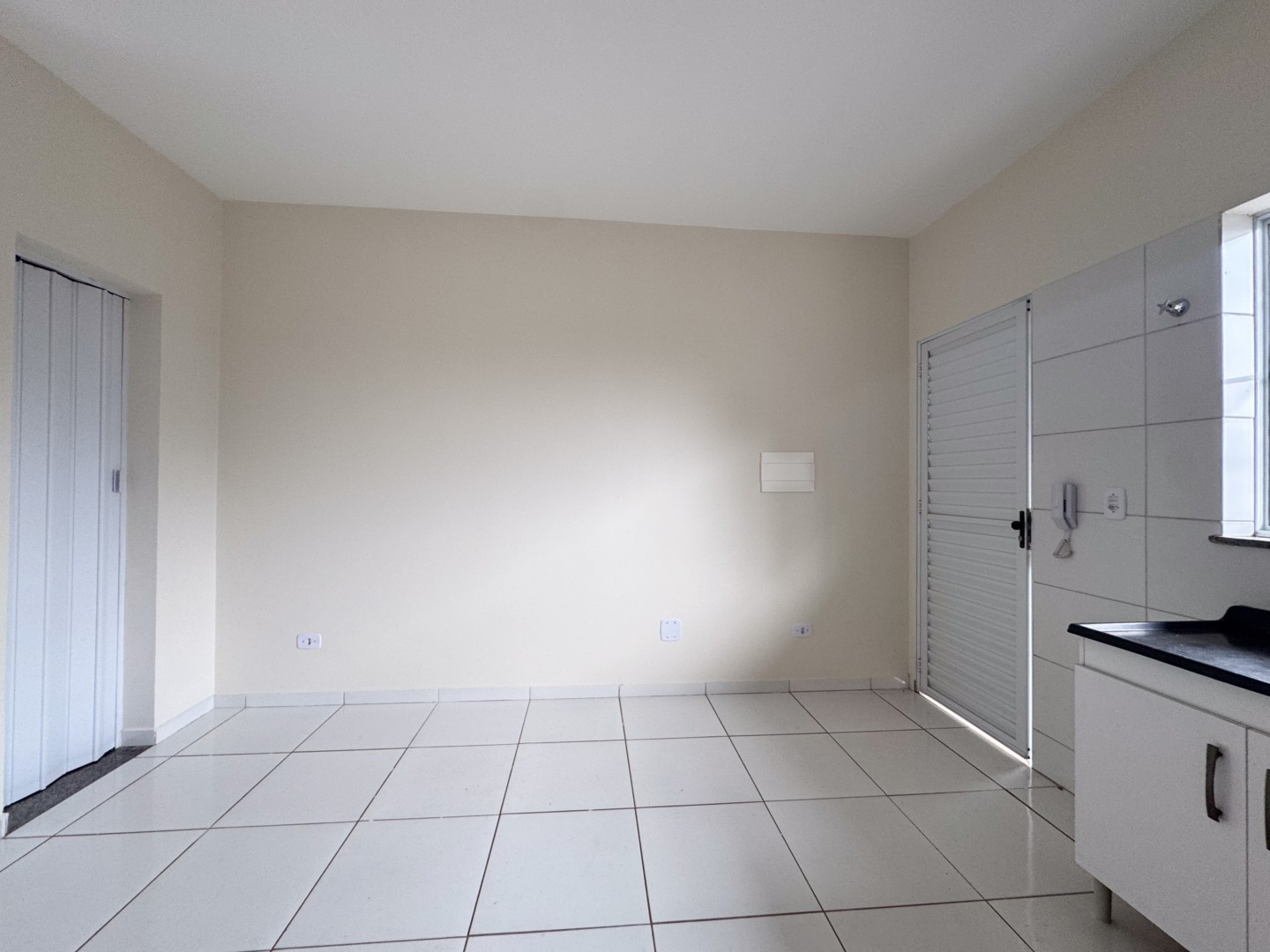 Apartamento para locação no bairro Jardim do Sol de Londrina - Foto 8
