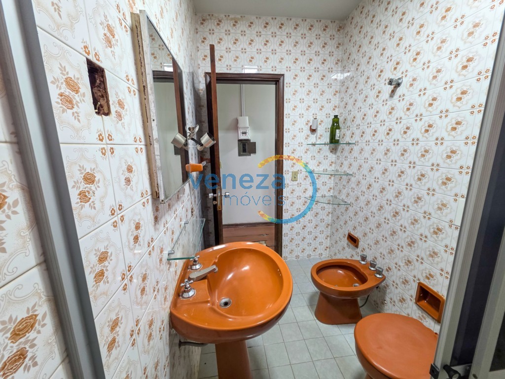 Casa Comercial para locação no bairro Quebec de Londrina - Foto 13