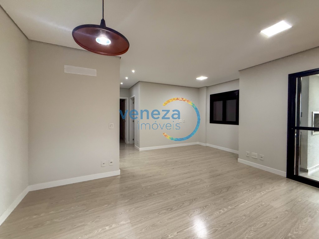 Apartamento para locação no bairro Gleba Palhano de Londrina com 81m<sup>2</sup> útil, 2 quartos, 2 vagas de garagem