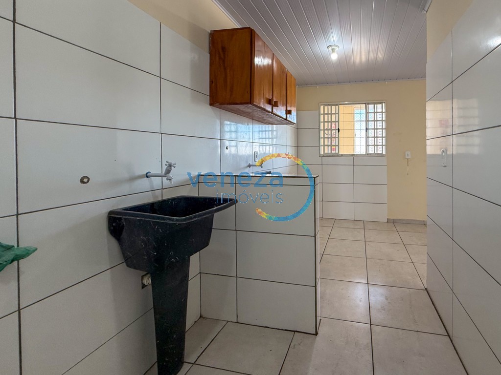 Apartamento para locação no bairro Centro de Londrina com 33m<sup>2</sup> útil, 1 quarto, 1 vaga de garagem