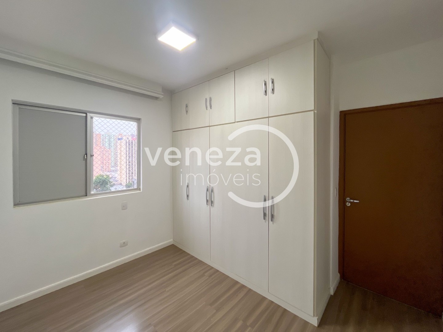 Apartamento para locação no bairro Centro de Londrina - Foto 5
