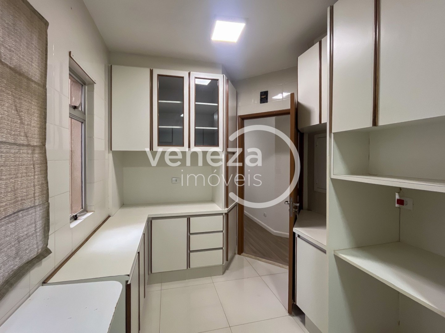 Apartamento para locação no bairro Centro de Londrina - Foto 11