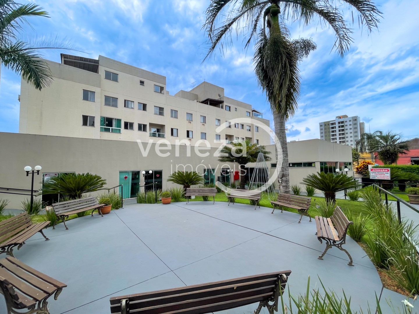 Apartamento para locação no bairro Nossa Senhora de Lourdes de Londrina - Foto 12