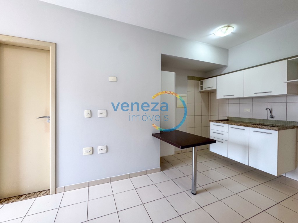 Apartamento para locação no bairro Centro de Londrina com 23.63m<sup>2</sup> útil, 1 quarto