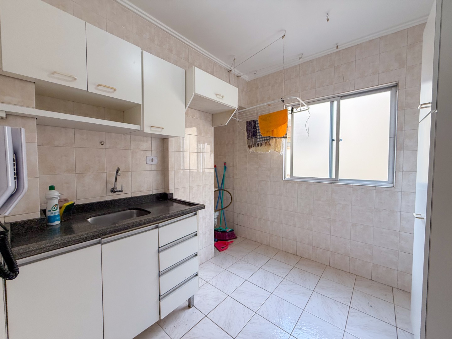 Apartamento para locação no bairro Vila Ipiranga de Londrina - Foto 12