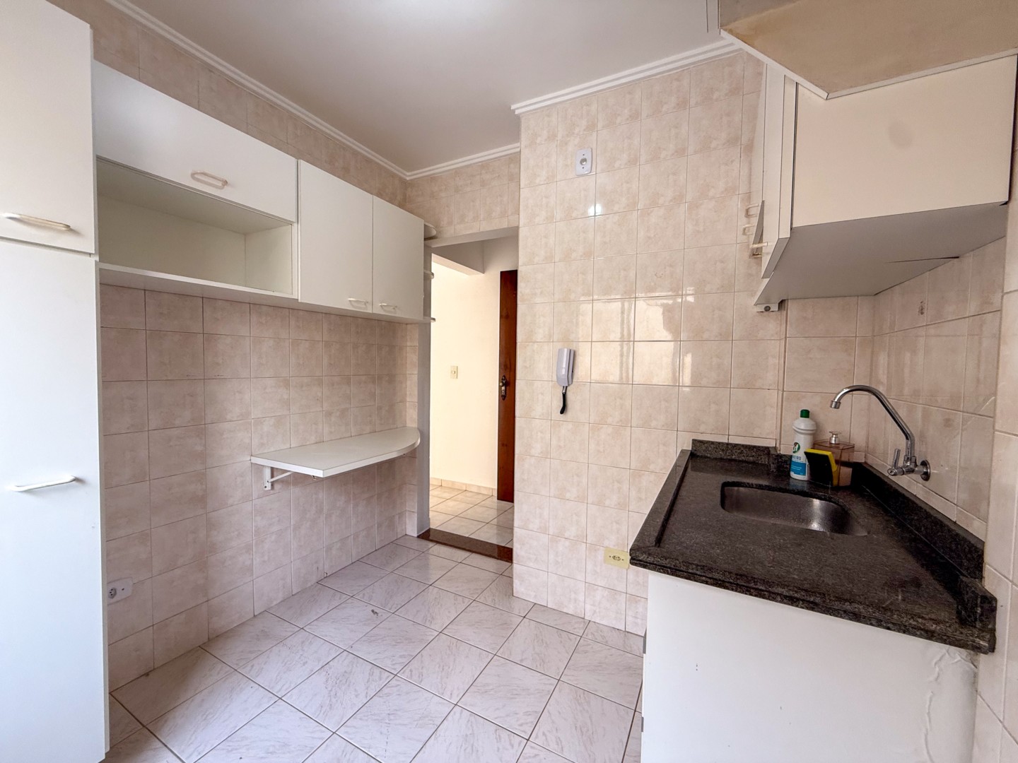 Apartamento para locação no bairro Vila Ipiranga de Londrina - Foto 14