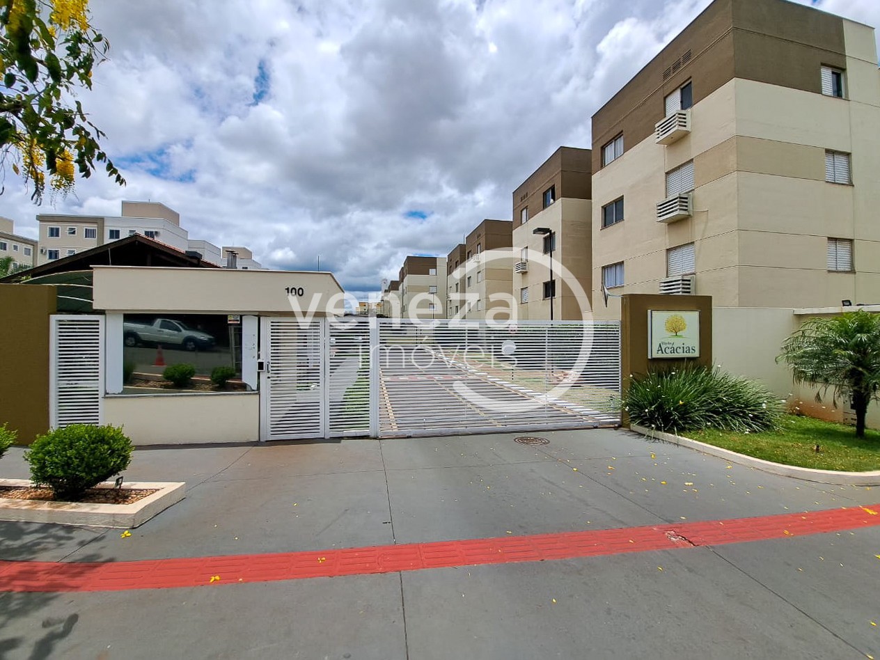 Apartamento para locacao no Ouro Verde em Londrina com 78,77m² por R$ 1.350 - Foto 1