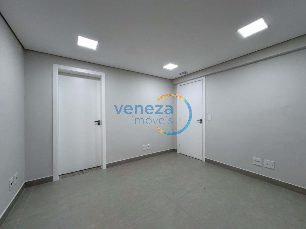 Casa Comercial para locação no bairro Centro de Londrina com 100m<sup>2</sup> útil, 1 vaga de garagem