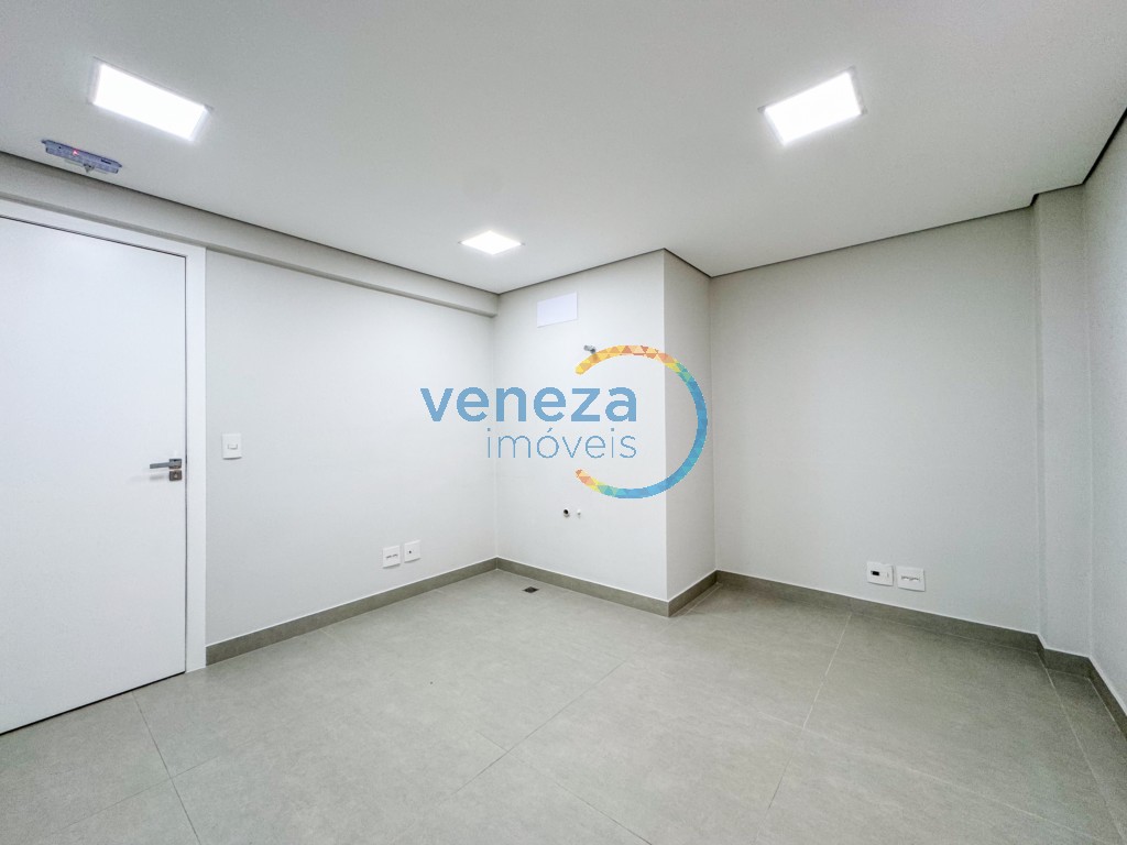 Casa Comercial para locação no bairro Centro de Londrina com 100m<sup>2</sup> útil, 1 vaga de garagem