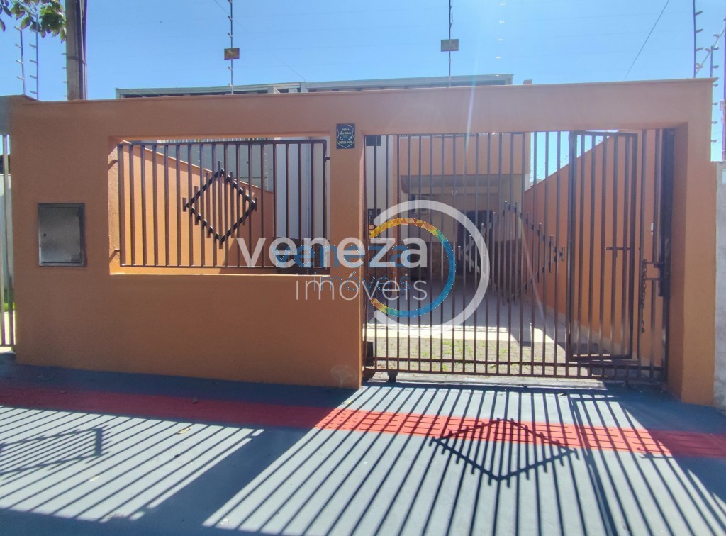 Casa Residencial para locacao no Tomy em Londrina com 196,14m² por R$ 3.800