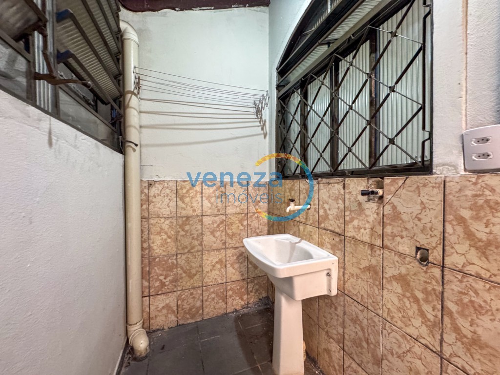 Casa Residencial para locação no bairro Conjunto Oscavo Gomes San de Londrina - Foto 14