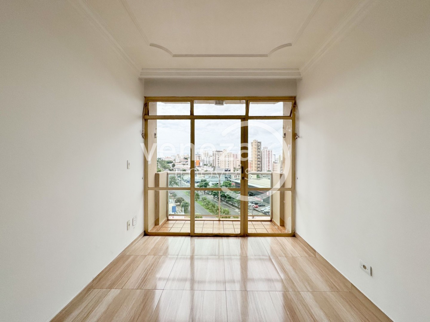 Apartamento para locação no bairro Centro de Londrina - Foto 4