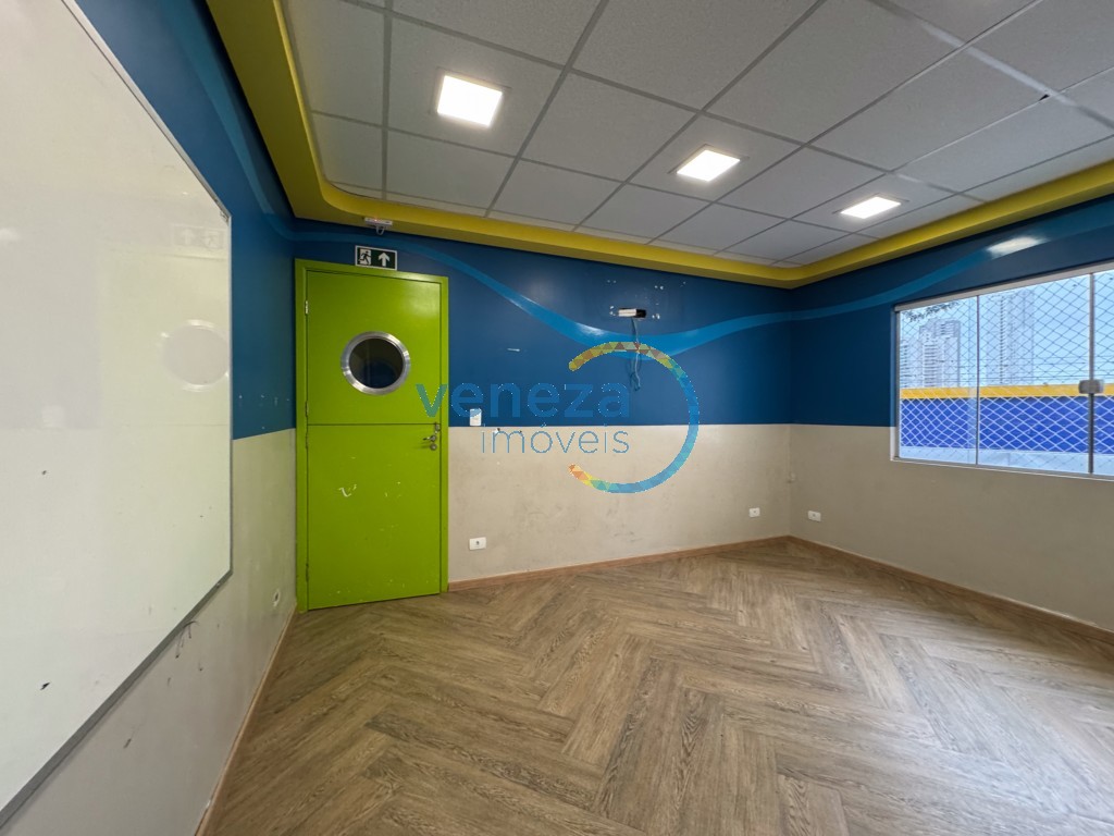 Casa Comercial para locação no bairro Claudia de Londrina - Foto 7