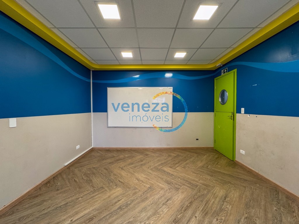 Casa Comercial para locação no bairro Claudia de Londrina - Foto 8