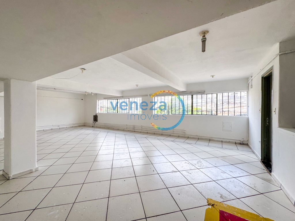 Salão-loja para locação no bairro Centro de Londrina - Foto 25