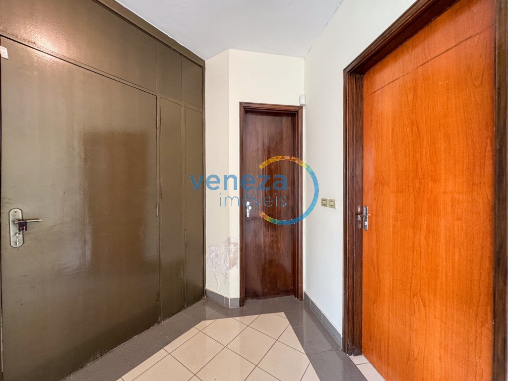 Casa Comercial para locação no bairro Araxa de Londrina - Foto 8