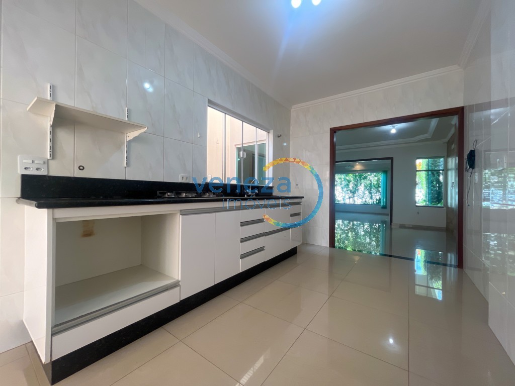 Casa Residencial para locação no bairro Aeroporto de Londrina - Foto 10