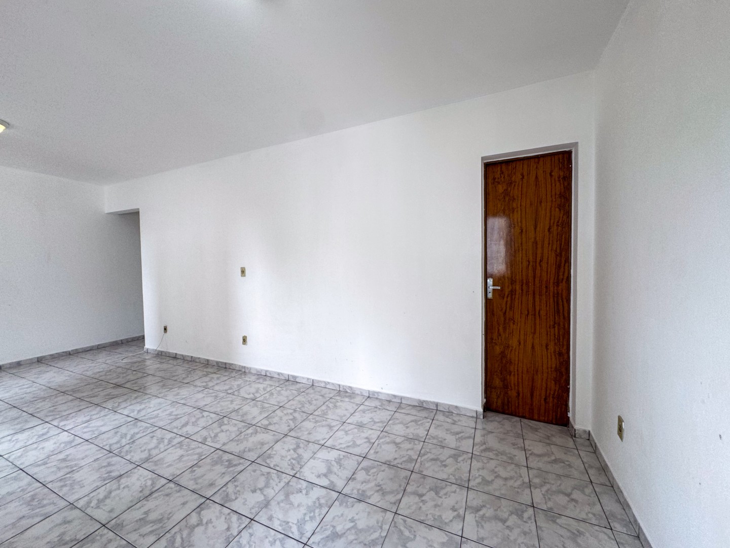Apartamento para locação no bairro Centro de Londrina - Foto 6