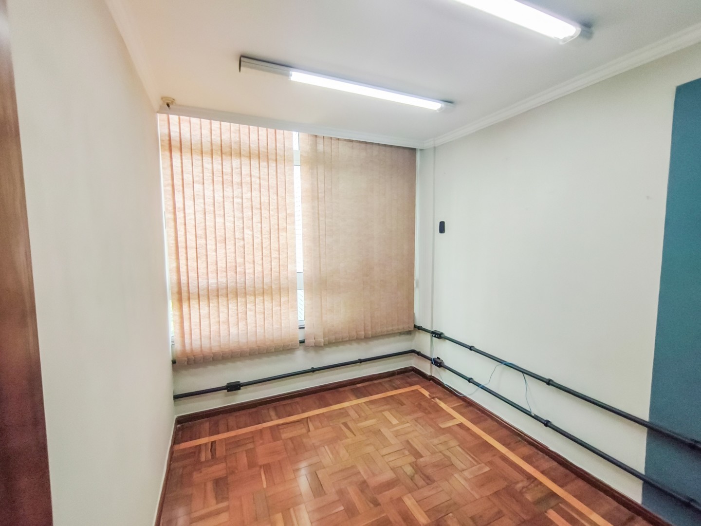 Sala para locação no bairro Centro de Londrina - Foto 5