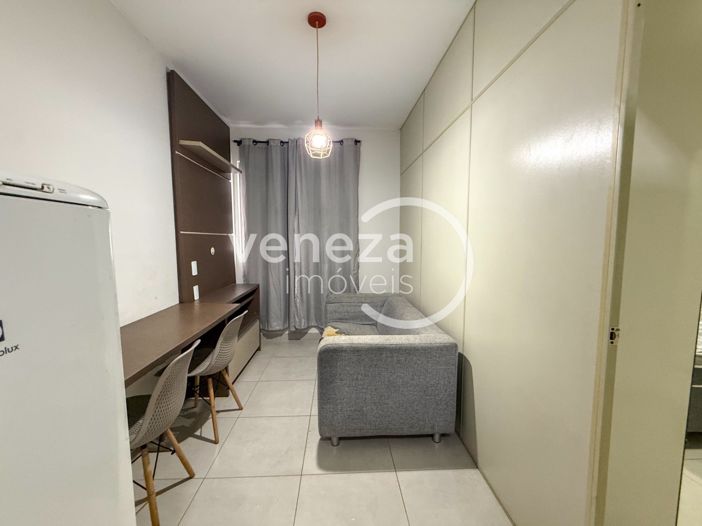 Apartamento para locacao no Centro em Londrina com 45m² por R$ 1.350  - Foto 2