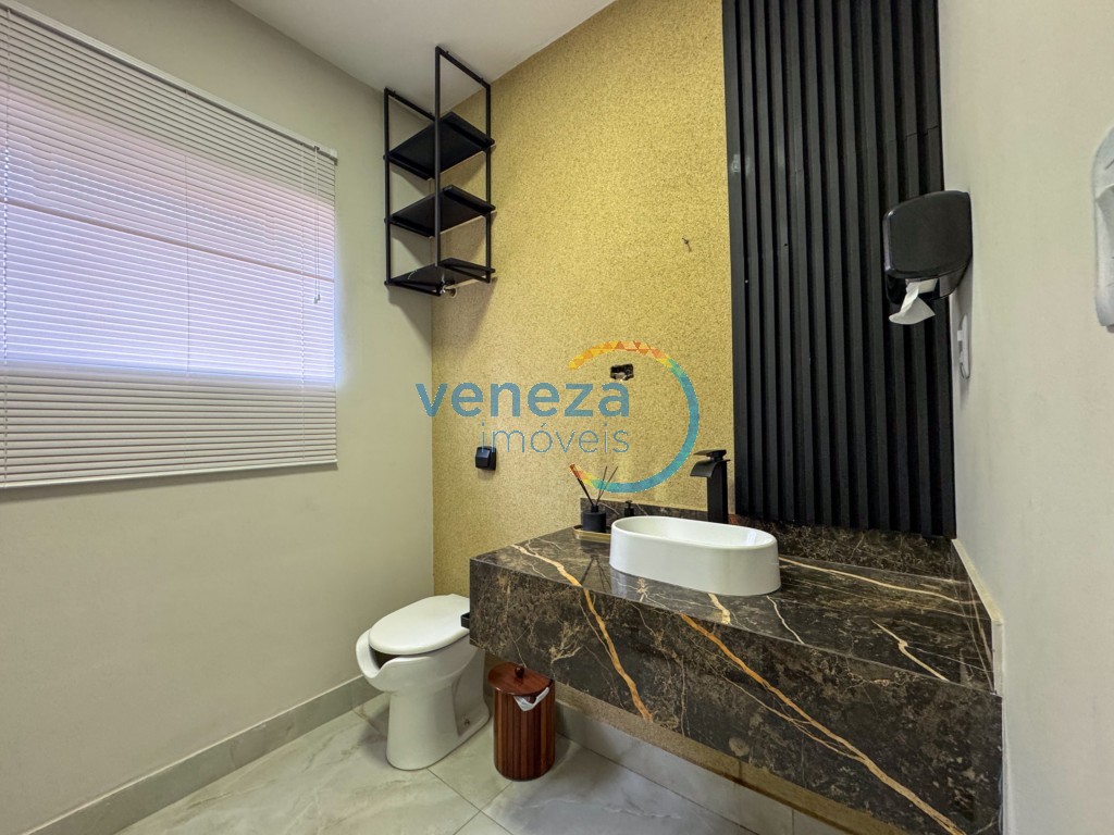 Casa Comercial para locação no bairro Centro de Londrina - Foto 17
