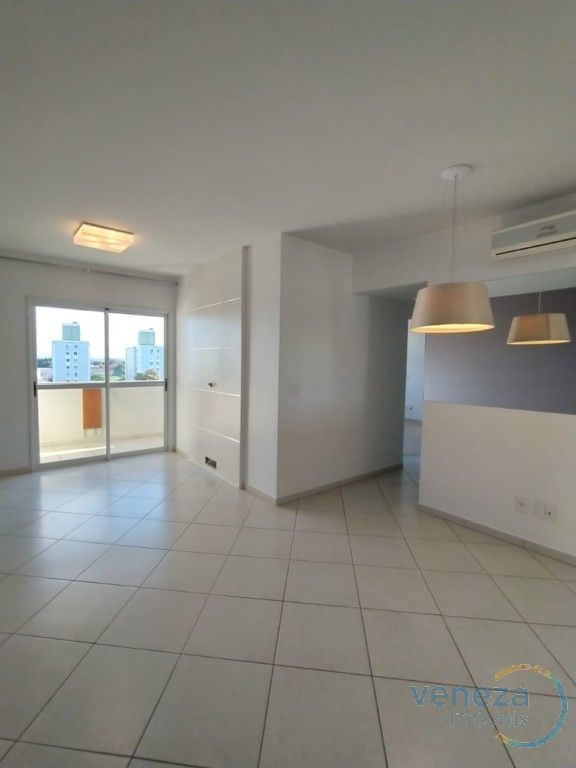 Apartamento para locacao no Vale dos Tucanos em Londrina com 96,43m² por R$ 2.750,00