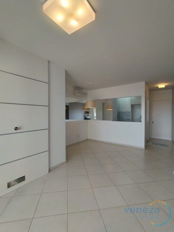 Apartamento para locacao no Vale dos Tucanos em Londrina com 96,43m² por R$ 2.750,00