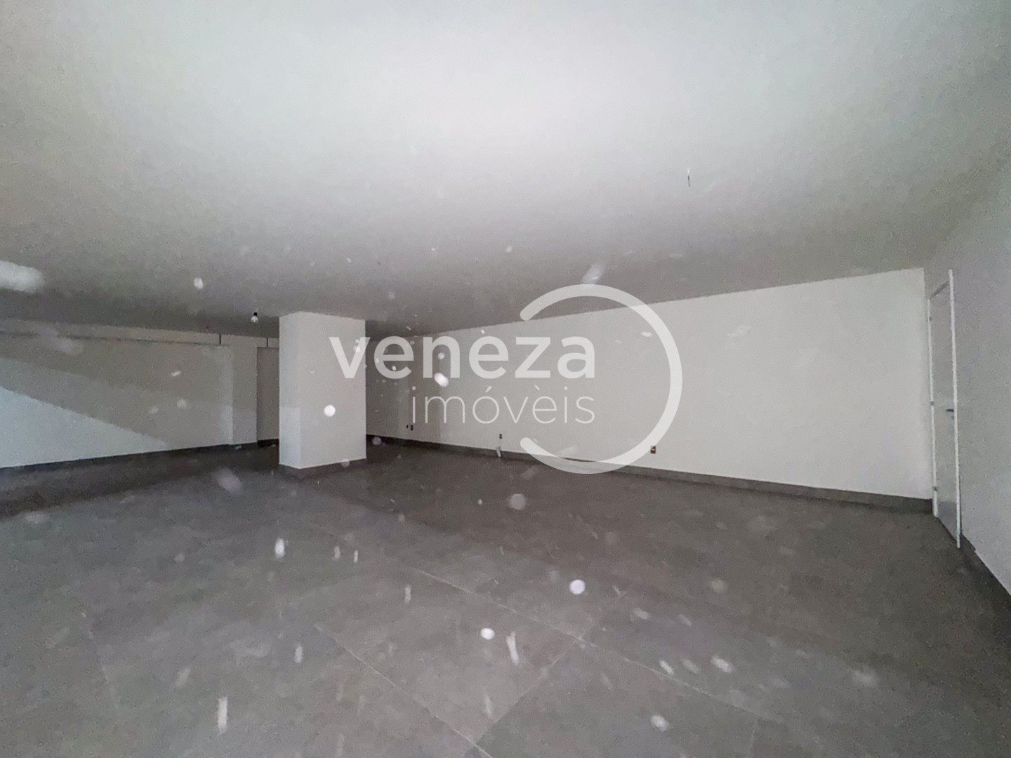Salão-loja para locação no bairro Gleba Palhano de Londrina - Foto 21