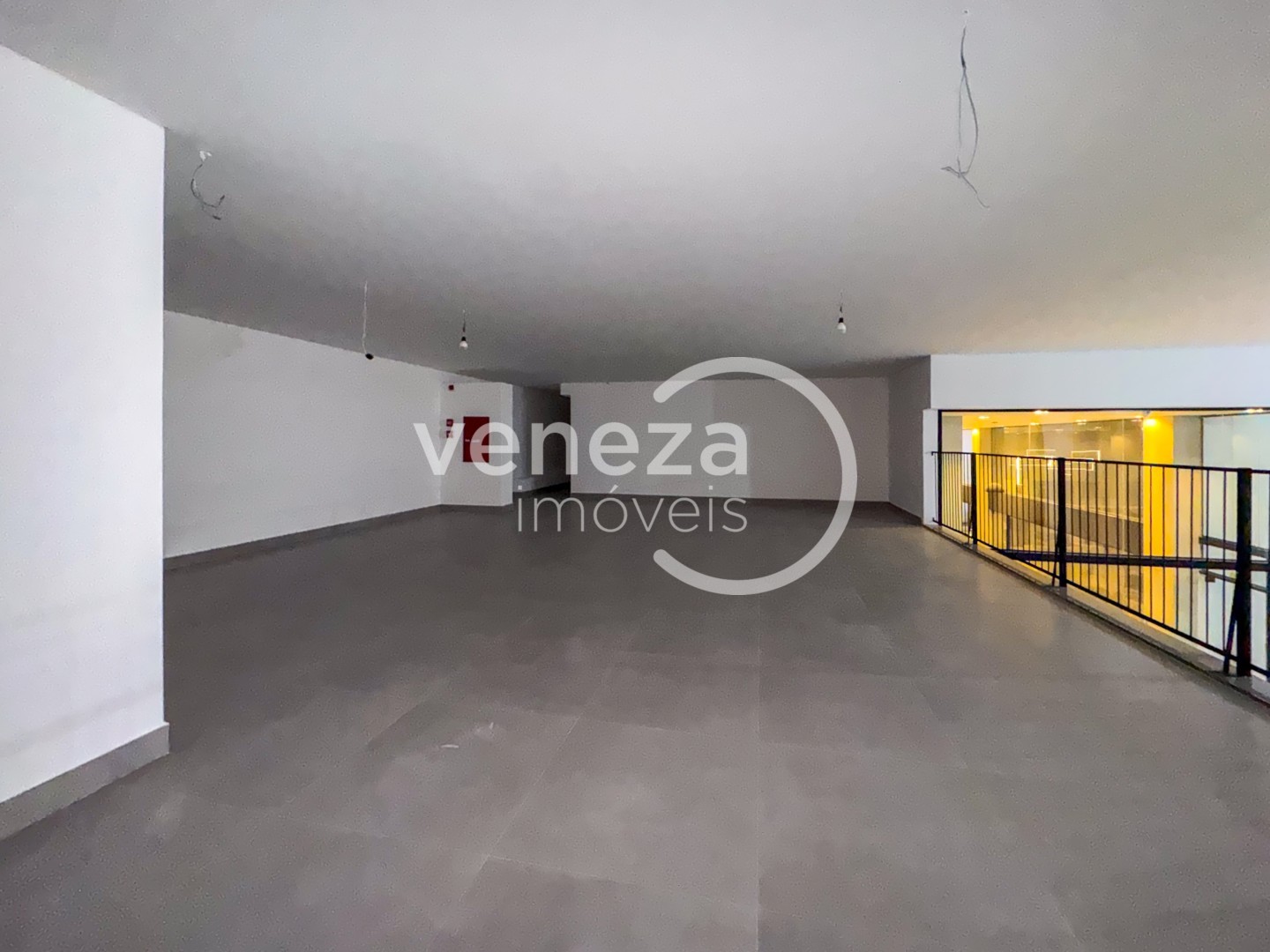 Salão-loja para locação no bairro Gleba Palhano de Londrina - Foto 26