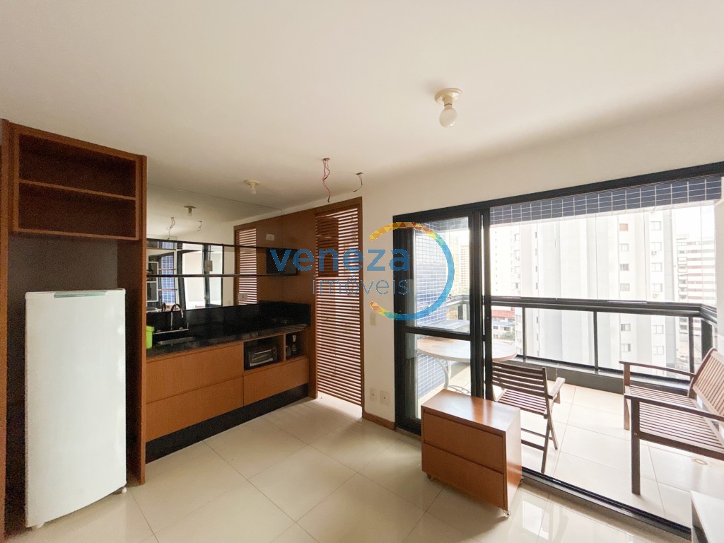 Apartamento para locacao no Centro em Londrina com 75,72m² por R$ 2.100,00  - Foto 3