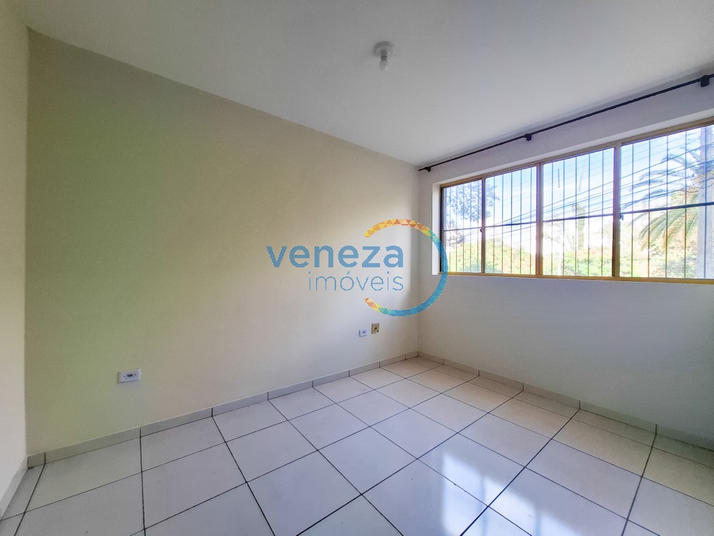 Apartamento para locacao no Claudia em Londrina com 76,29m² por R$ 1.700,00