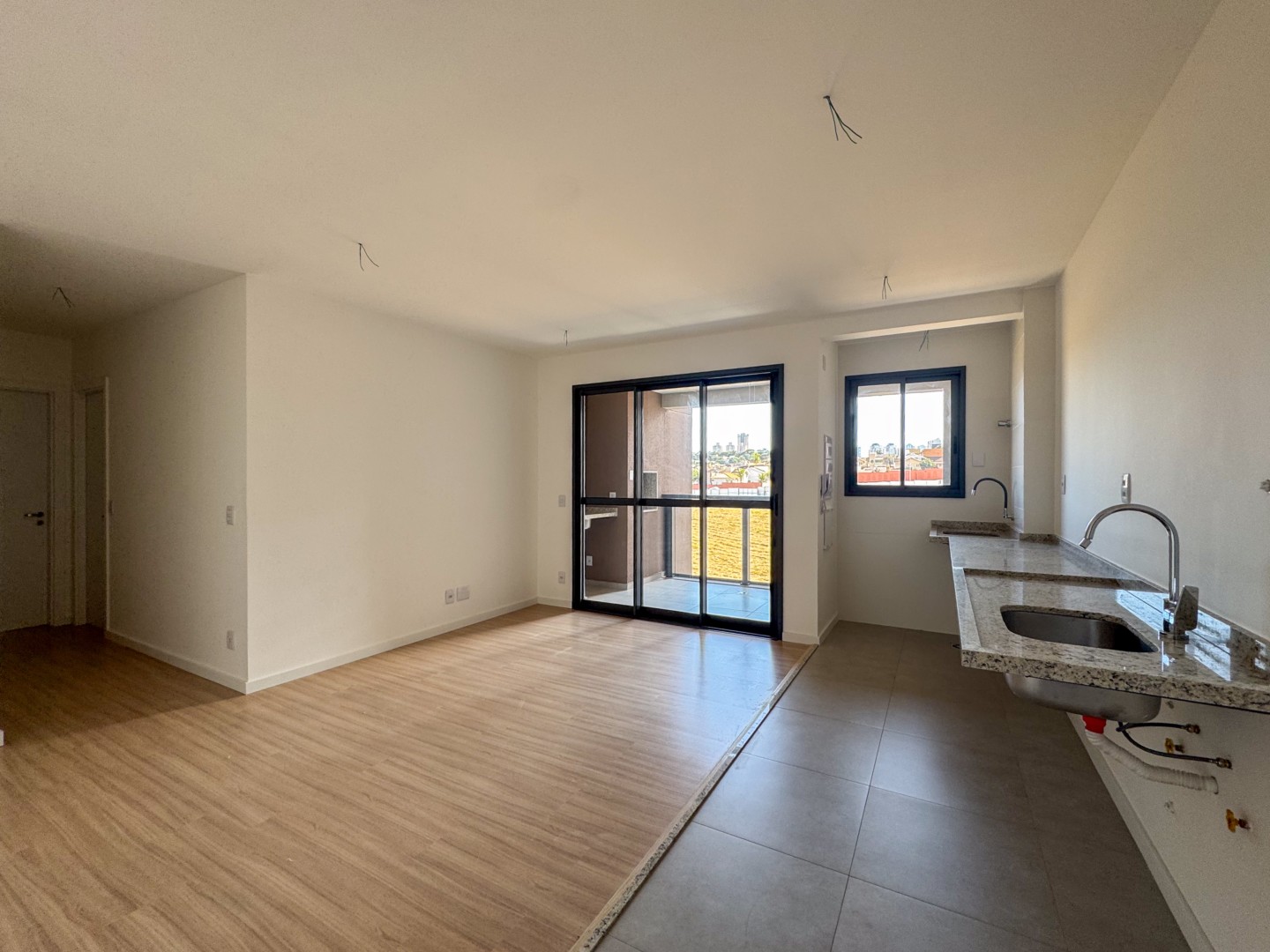 Apartamento para locacao no Terra Bonita em Londrina com 140m² por R$ 4.000