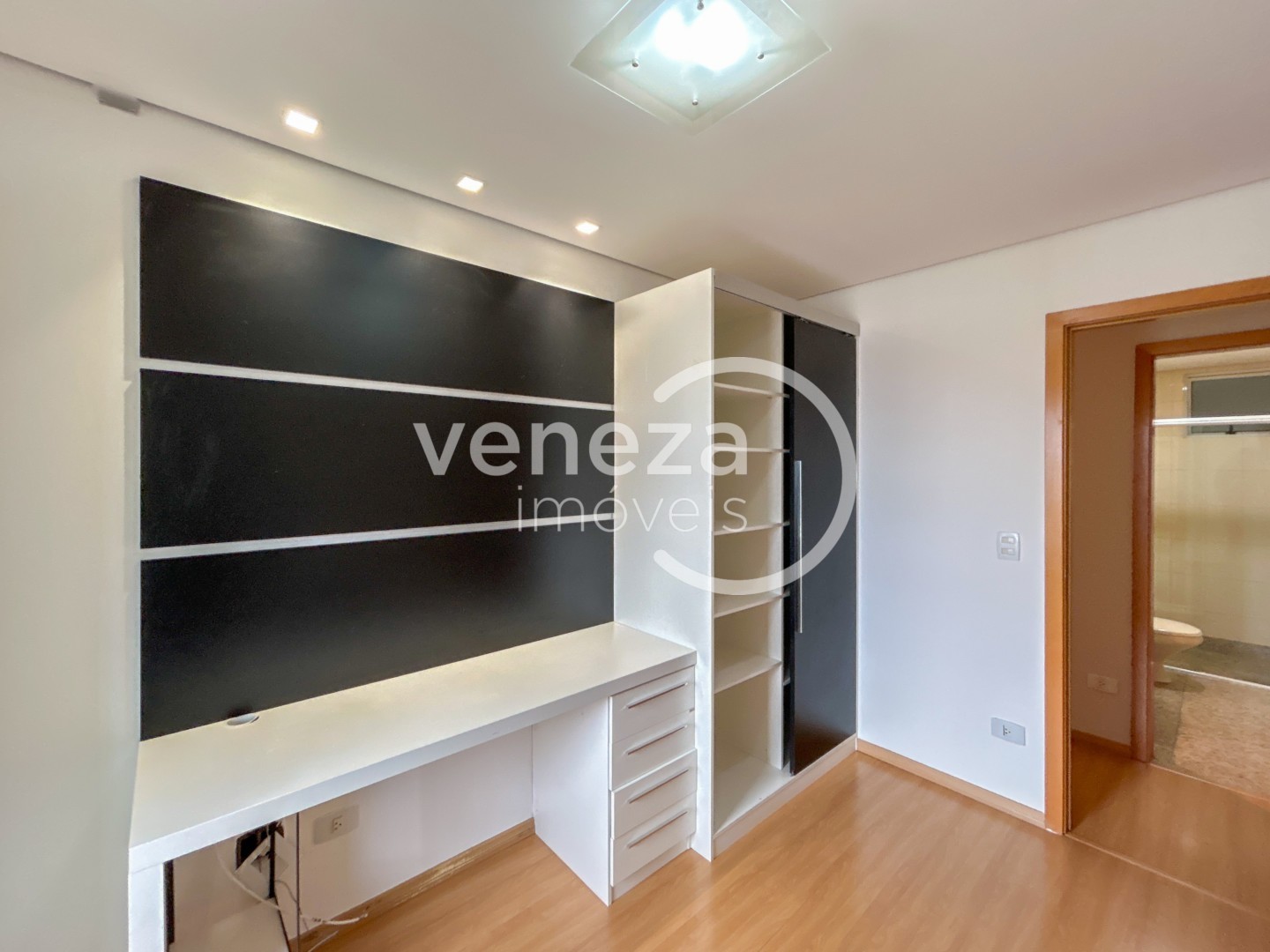 Apartamento para locação no bairro Centro de Londrina - Foto 21