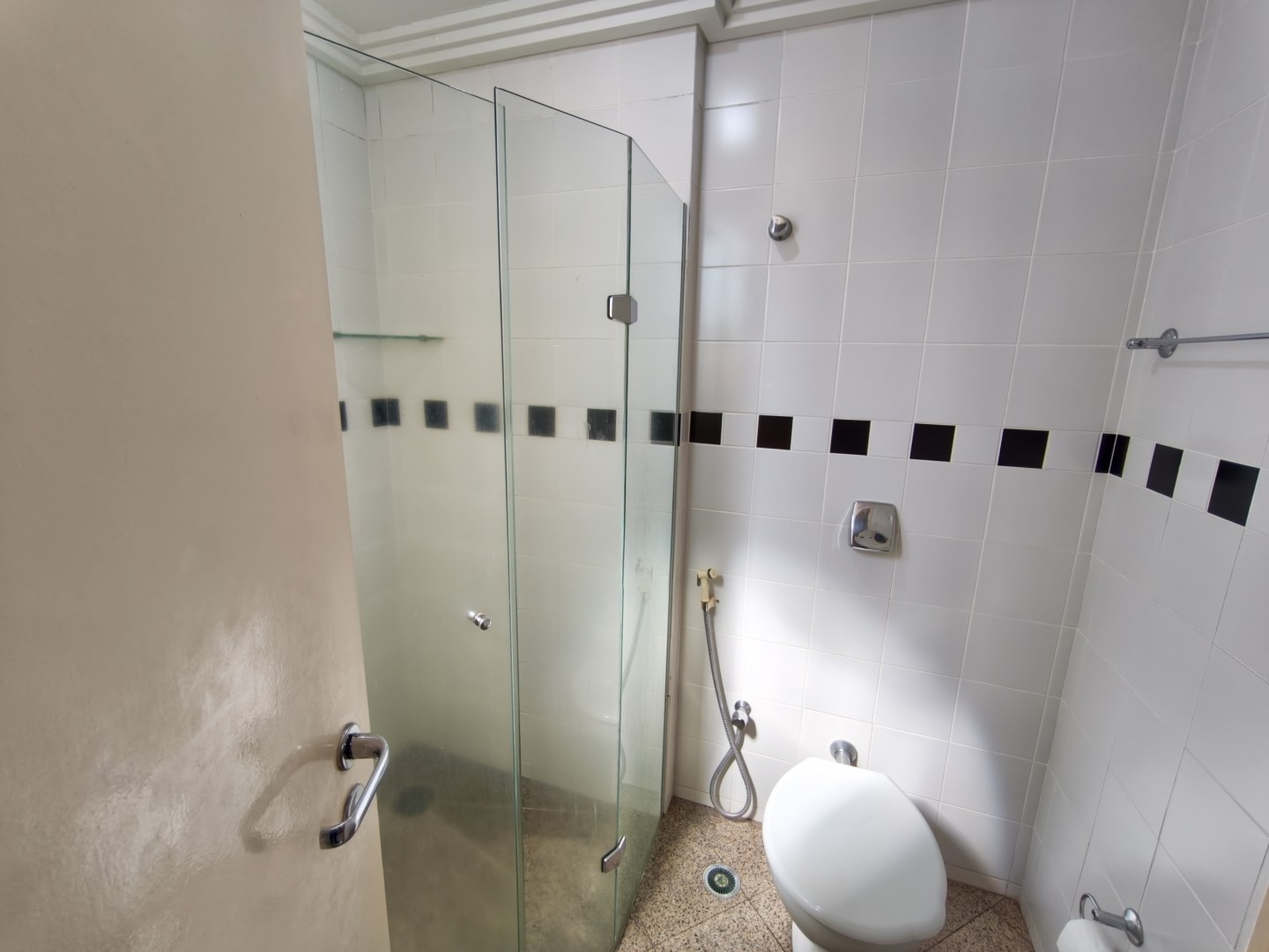 Apartamento para locação no bairro Jardim Higienopolis de Londrina - Foto 7