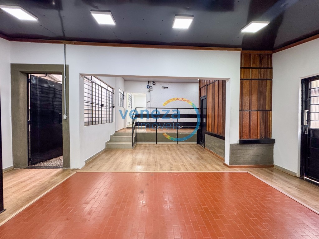 Casa Comercial para locação no bairro Centro de Londrina - Foto 8