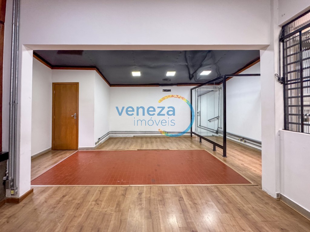 Casa Comercial para locação no bairro Centro de Londrina - Foto 15