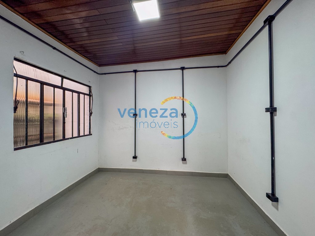 Casa Comercial para locação no bairro Centro de Londrina - Foto 35