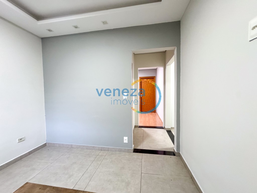 Casa Comercial para locação no bairro Jardim Higienopolis de Londrina - Foto 4