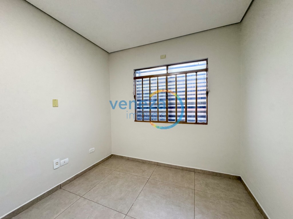 Casa Comercial para locação no bairro Jardim Higienopolis de Londrina - Foto 9