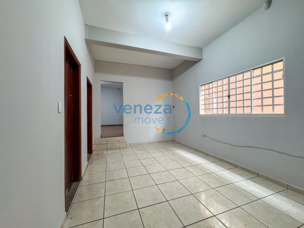 Casa Residencial para locação no bairro Bancarios de Londrina - Foto 10