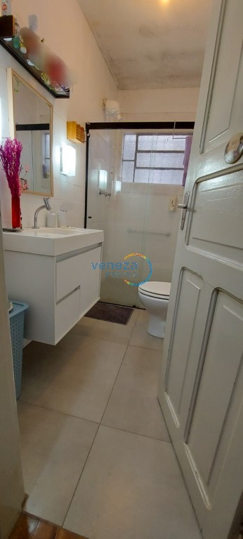 Casa Comercial para locação no bairro Vila Larsen 1 de Londrina - Foto 7