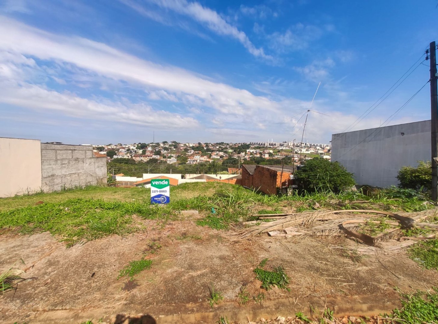 Terreno à venda em Columbia, Londrina — Portal Chave Fácil