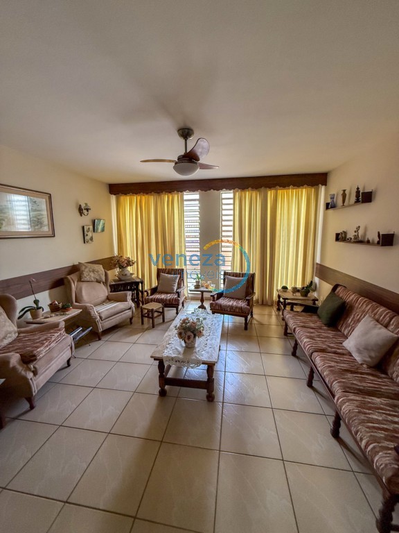 Casa Residencial para venda no Santo Antonio em Londrina com 230m² por R$ 1.400.000,00 - Foto 3