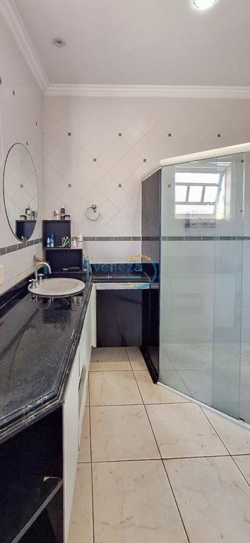 Casa Residencial para venda no bairro Vale das Araucarias de Londrina - Foto 12