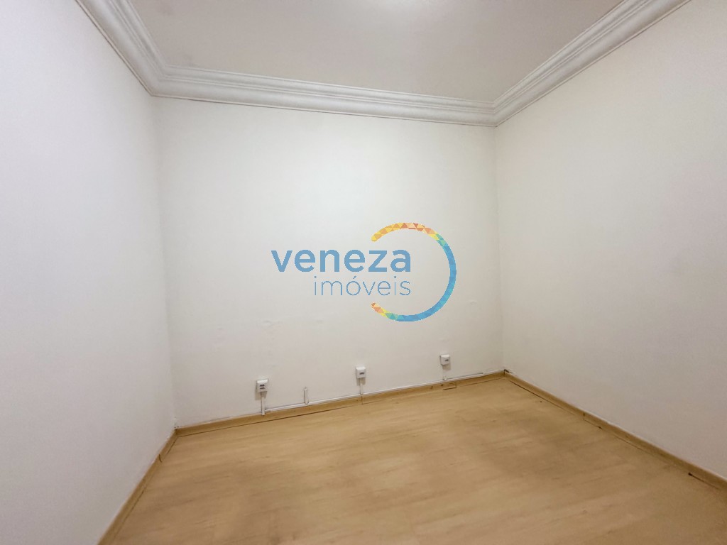Sala para locacao no Centro em Londrina com 40m² por R$ 700,00