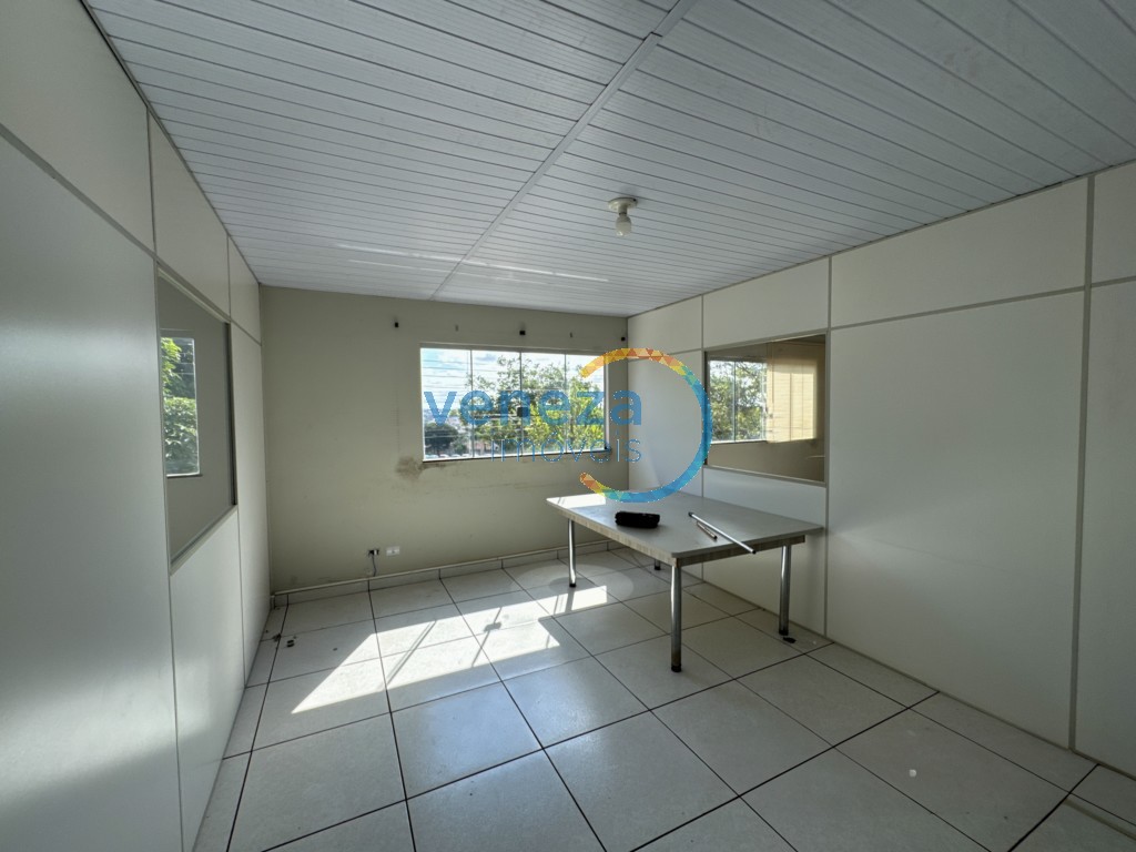Casa Comercial para venda no bairro Tatiani de Londrina - Foto 28