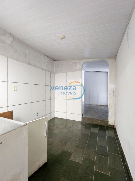 Casa Residencial para venda no bairro Assis de Londrina - Foto 8